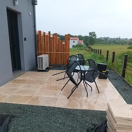 Apartment 2 A 4 Personnes, 12 Kilometres Du Parc Du Puy Du F